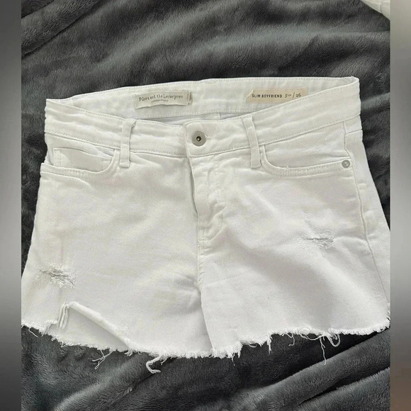 Pilcro and the Letterpress Pants - Pilcro and the Letterpress Anthropologie Slim Boyfriend Shorts size 26 white